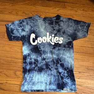 Blue Tie-Dye tshirt M